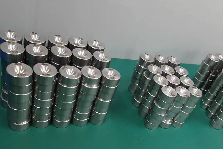 金剛線(xiàn)拉絲模具